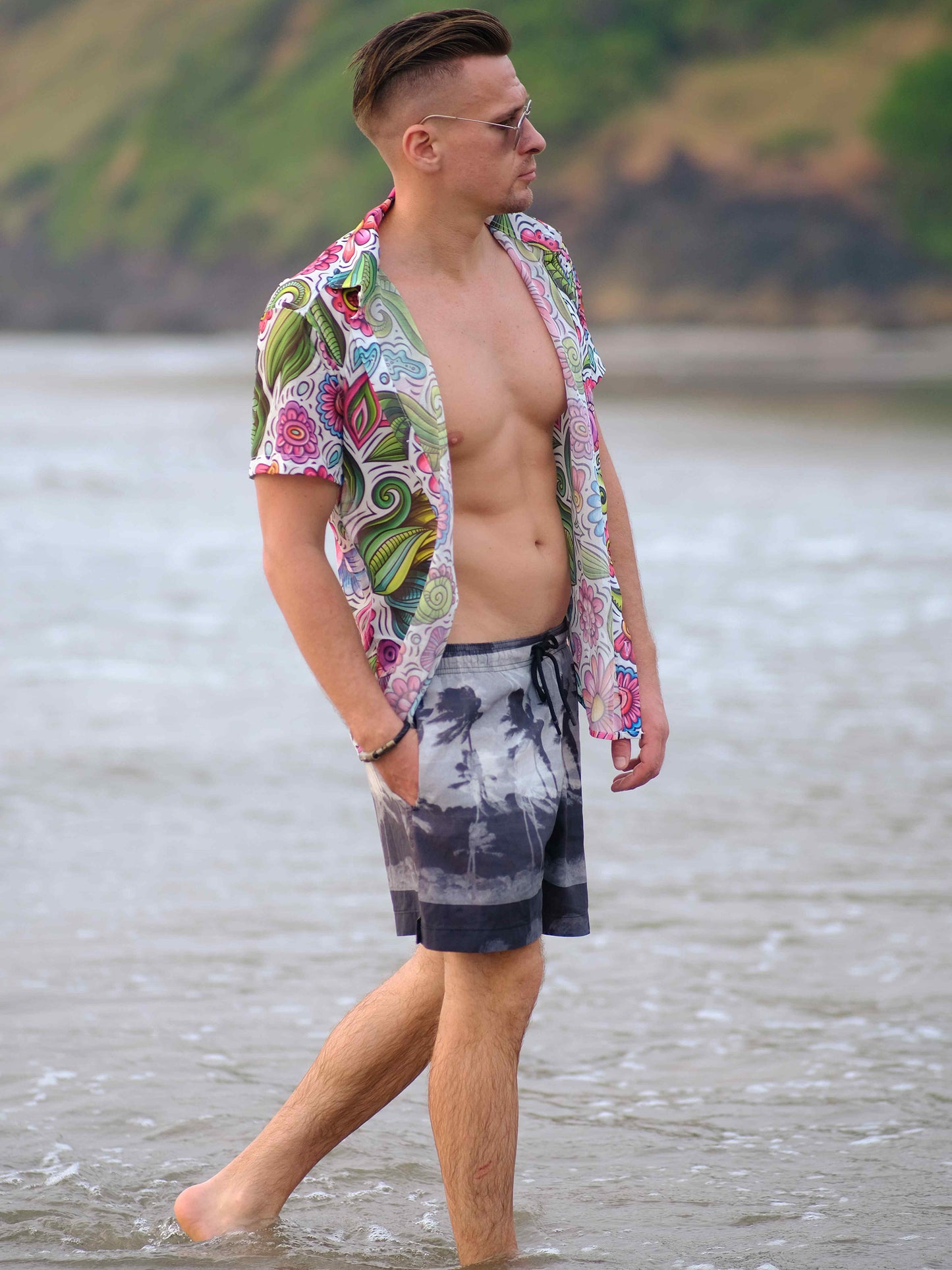 Men's Funky Floral Travel Beach Shirt