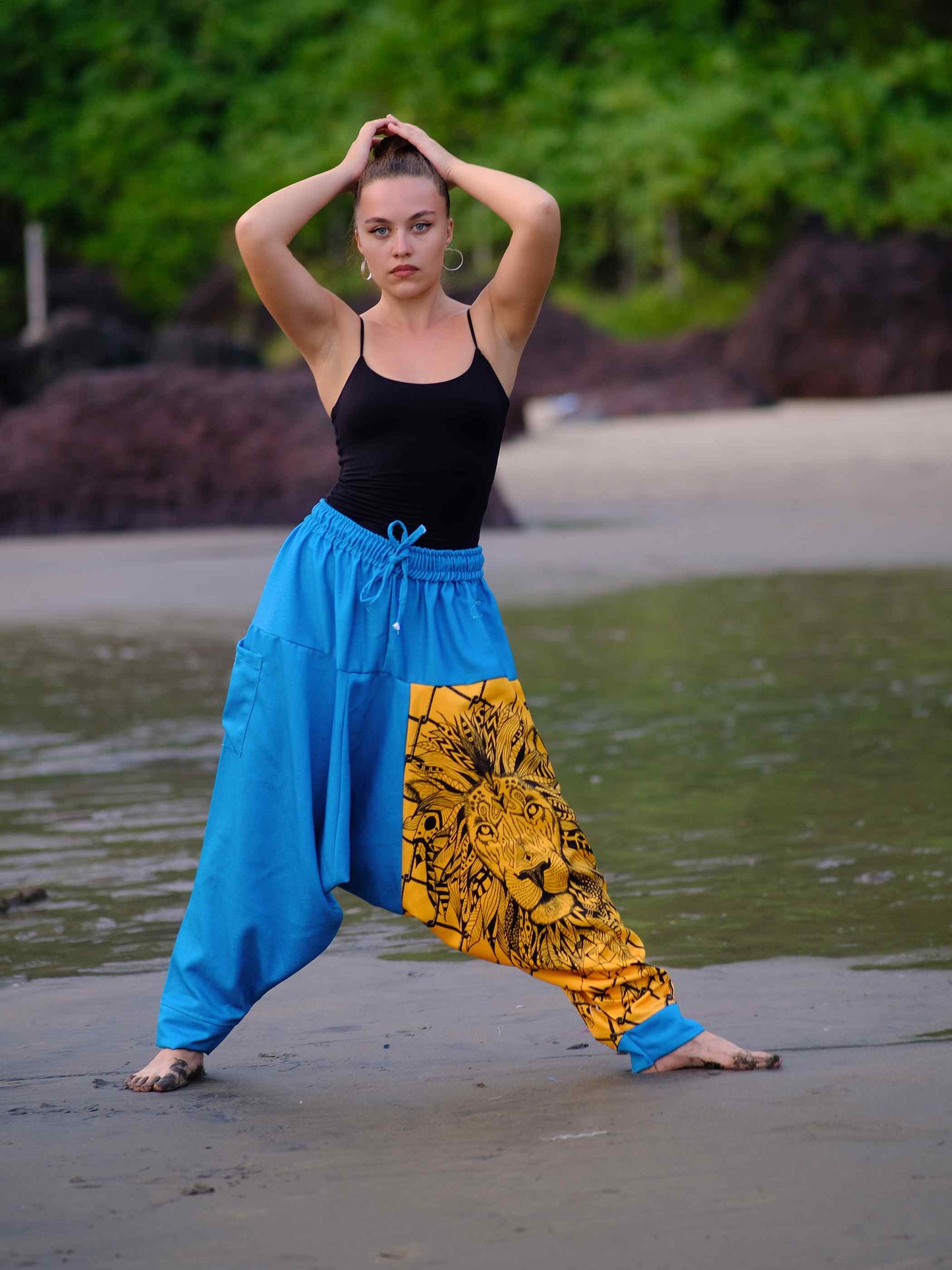 Shop Women's Lion Print Hippy Baggy Aladdin Bohemian Harem Pants For Travel Dance Yoga
