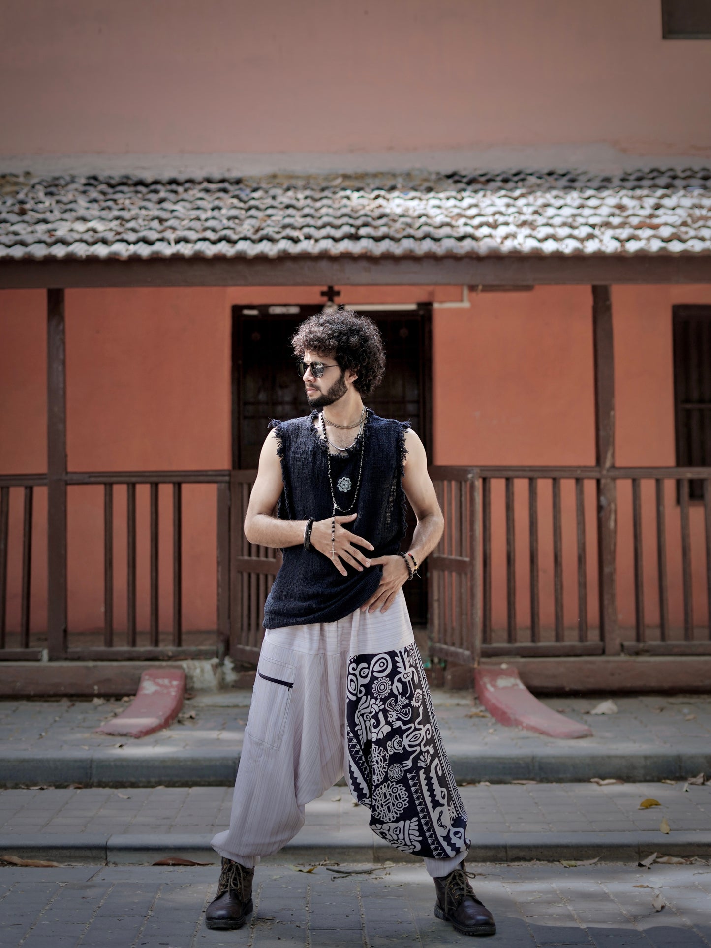 Men’s Tribal Print Harem Pants – Free Size Boho Aladdin Pants for Travel, Dance & Yoga
