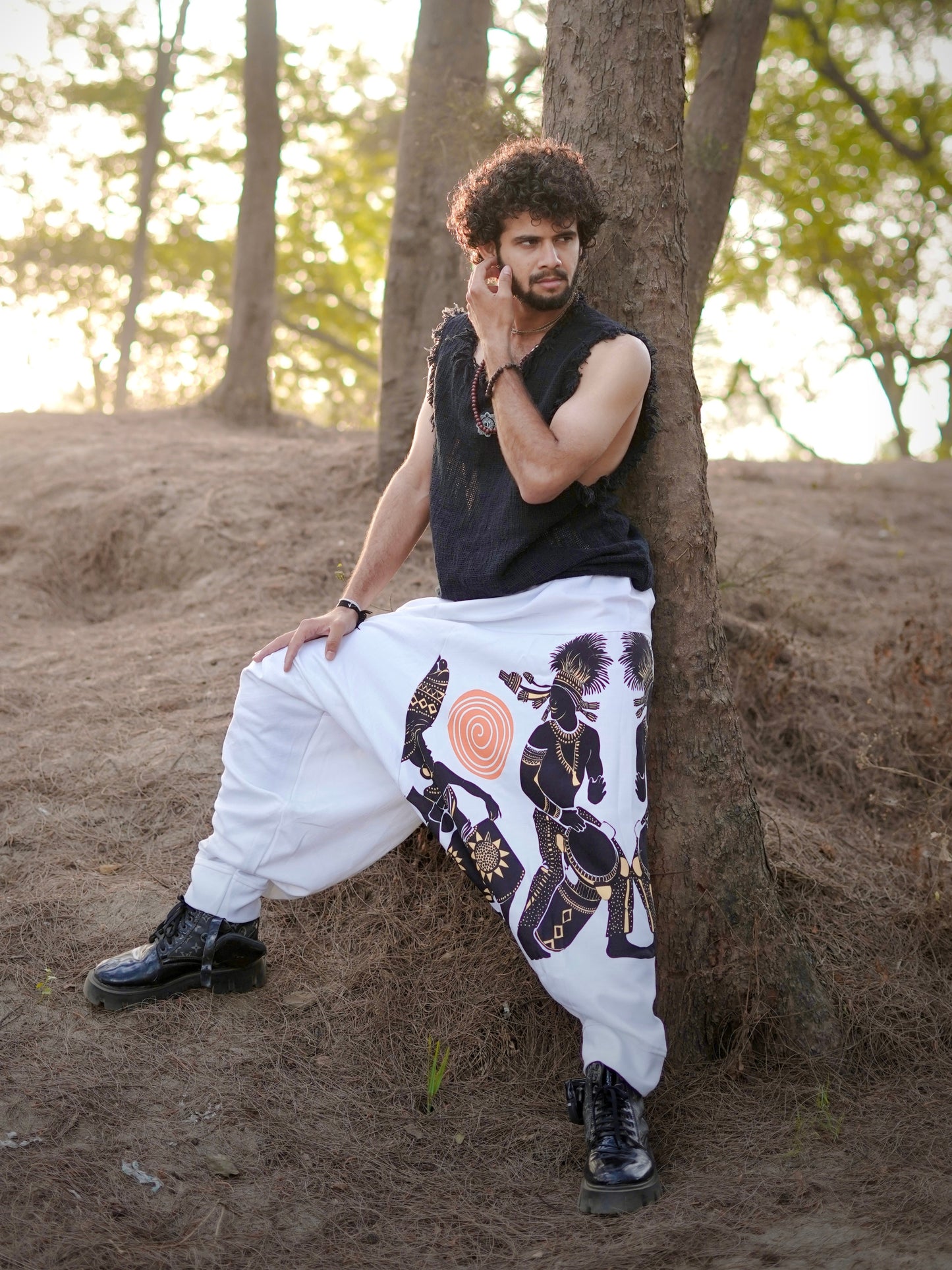 Men’s Printed White Harem Pants for Dance, Yoga, and Travel – Free Size | Boho Tribal Style