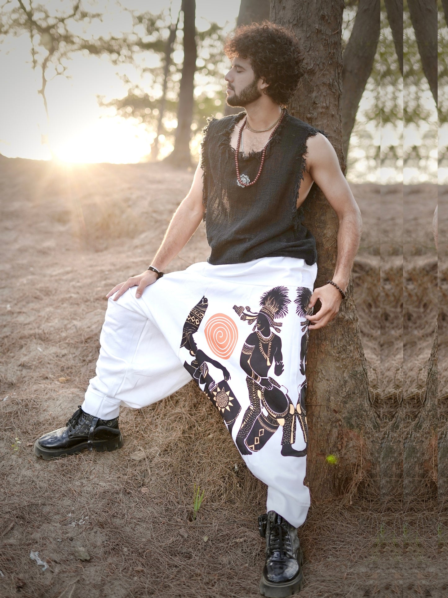 Men’s Printed White Harem Pants for Dance, Yoga, and Travel – Free Size | Boho Tribal Style