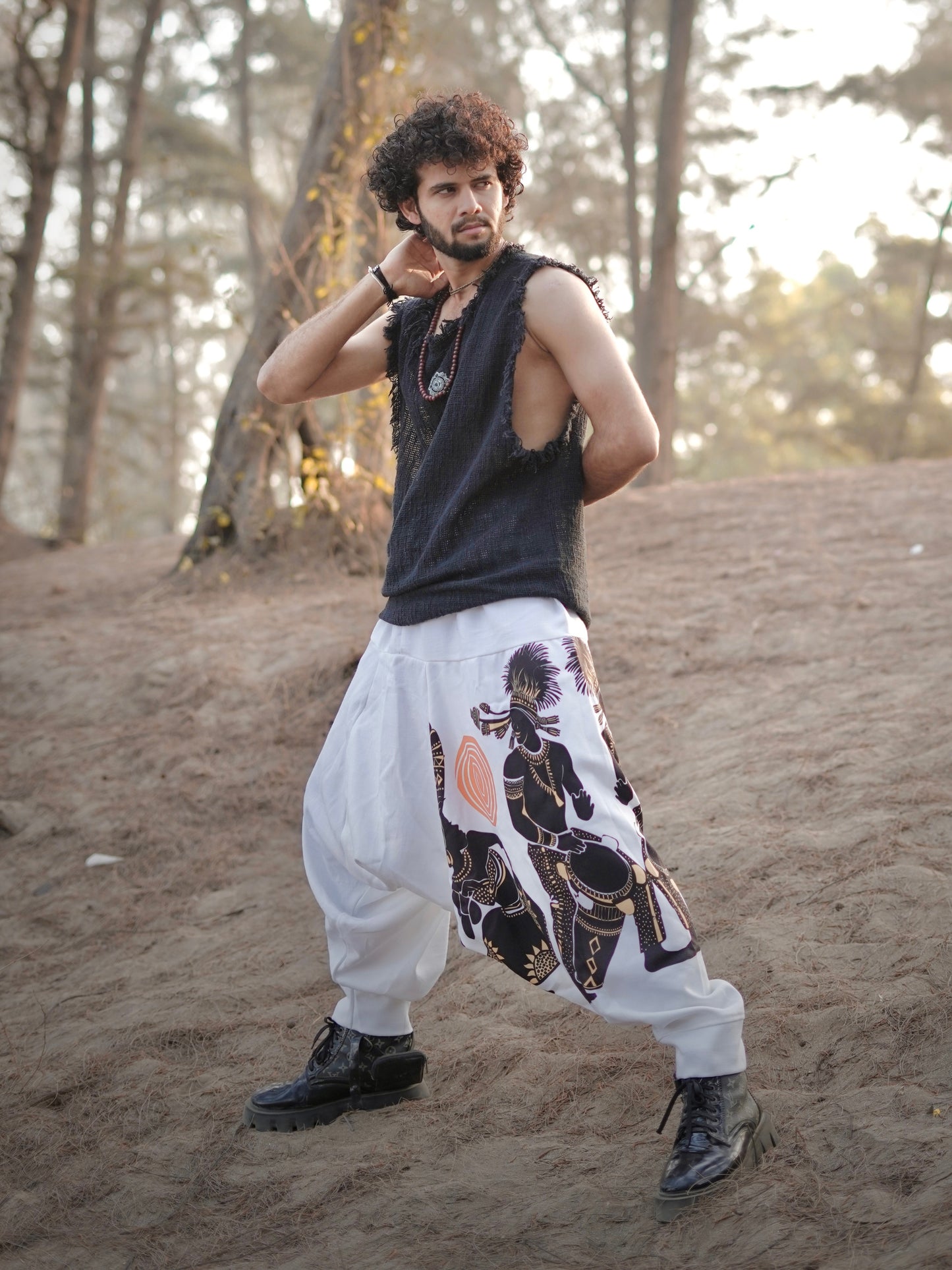 Men’s Printed White Harem Pants for Dance, Yoga, and Travel – Free Size | Boho Tribal Style