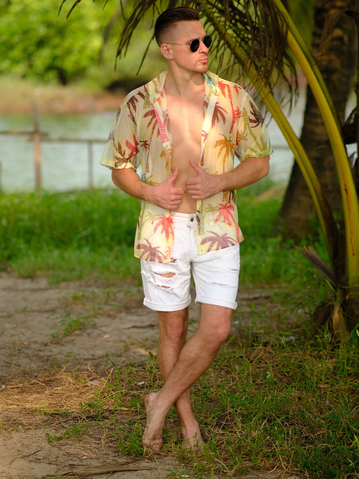 Men's Sunlit Palms Printed Beach Travel Shirt