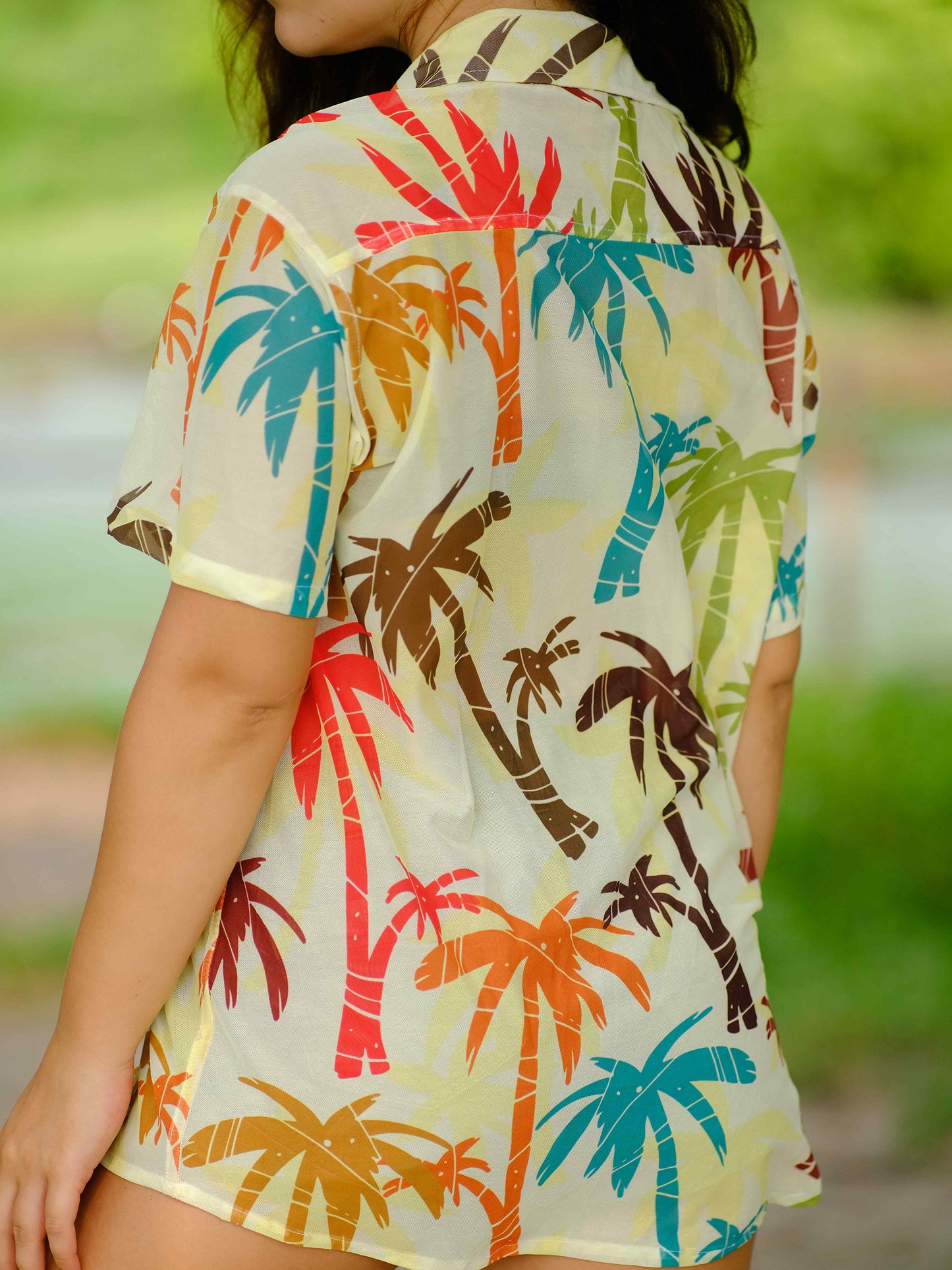 Women's Sunlit Palms Printed Beach Travel Shirt