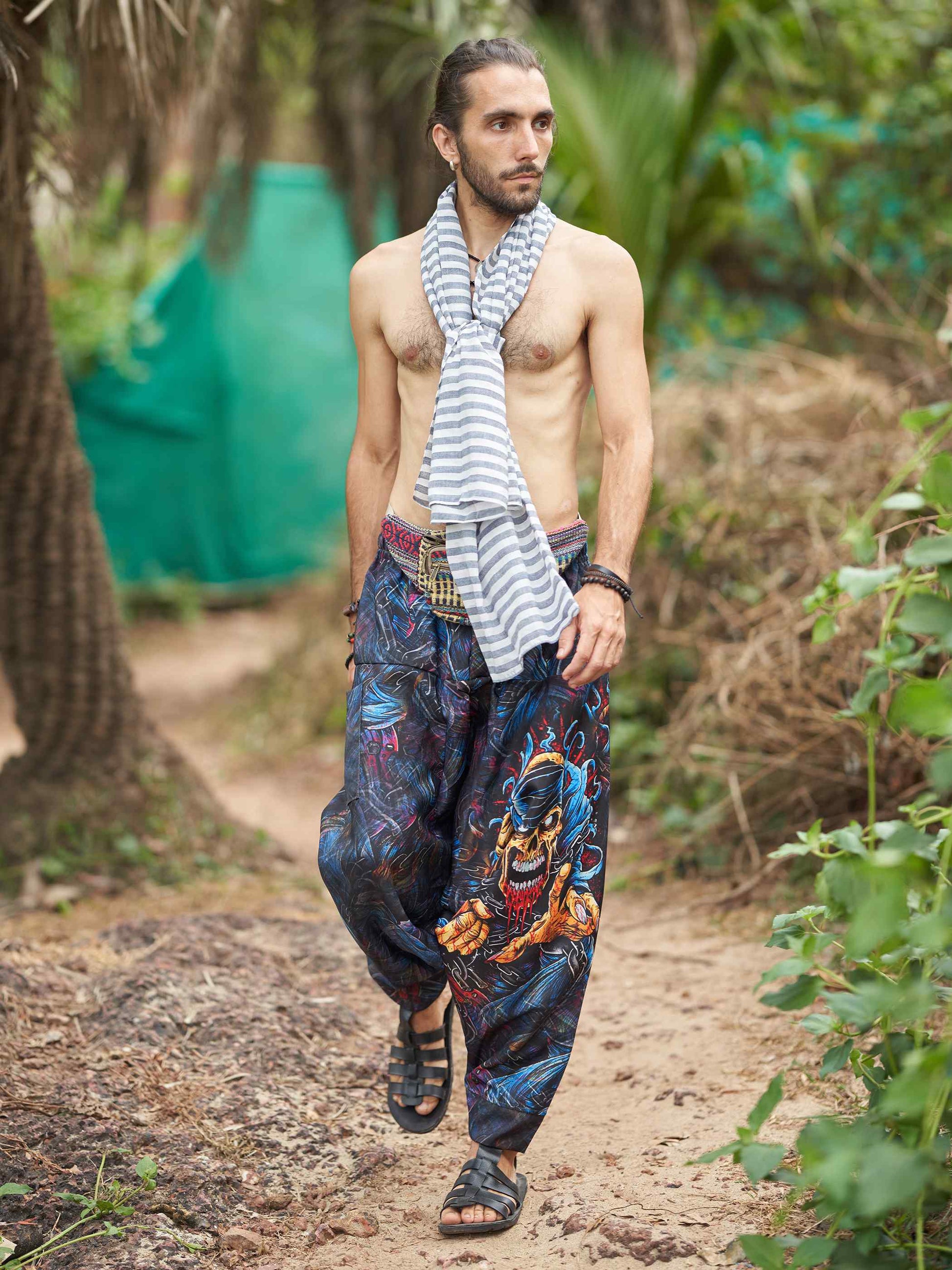 Buy Men's Scary Skull Print Baggy Balloon Aladdin Harem Pants For Dance Travel Yoga