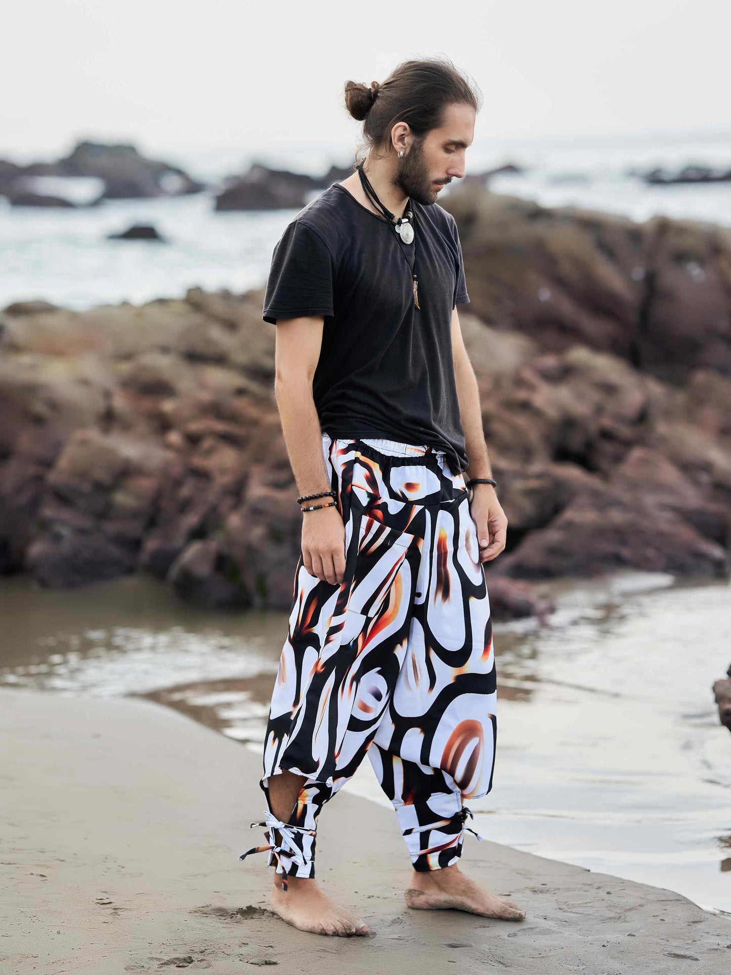 Buy Women's Artistic Black White Vintage Unisex Hippy Harem Pants For Travel Yoga