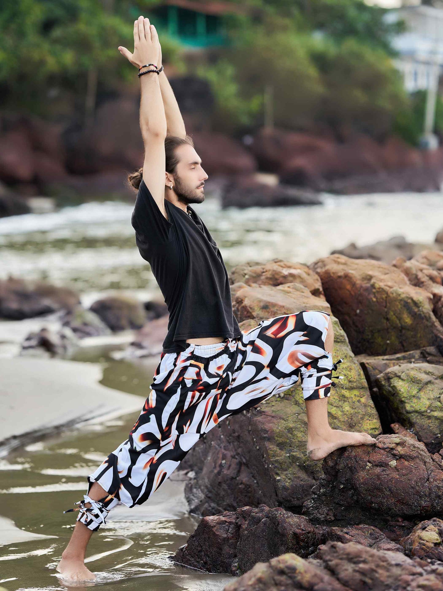 Buy Women's Artistic Black White Vintage Unisex Hippy Harem Pants For Travel Yoga