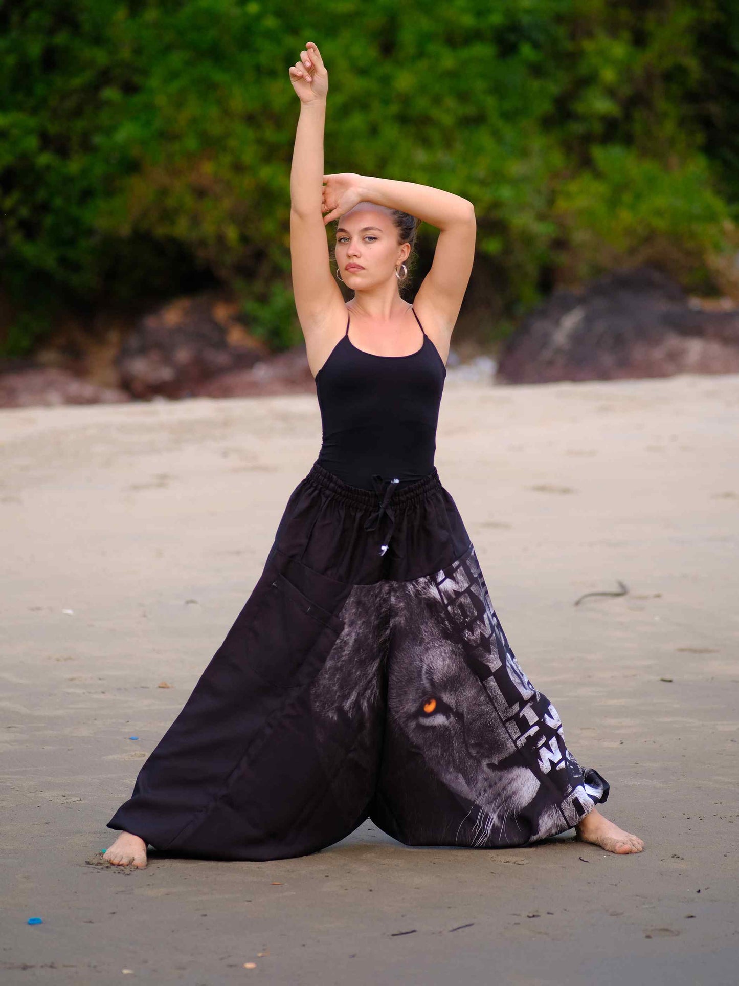 Women's Roar & Rise Hippy Baggy Aladdin Dhoti Harem Pants For Travel Dance Yoga