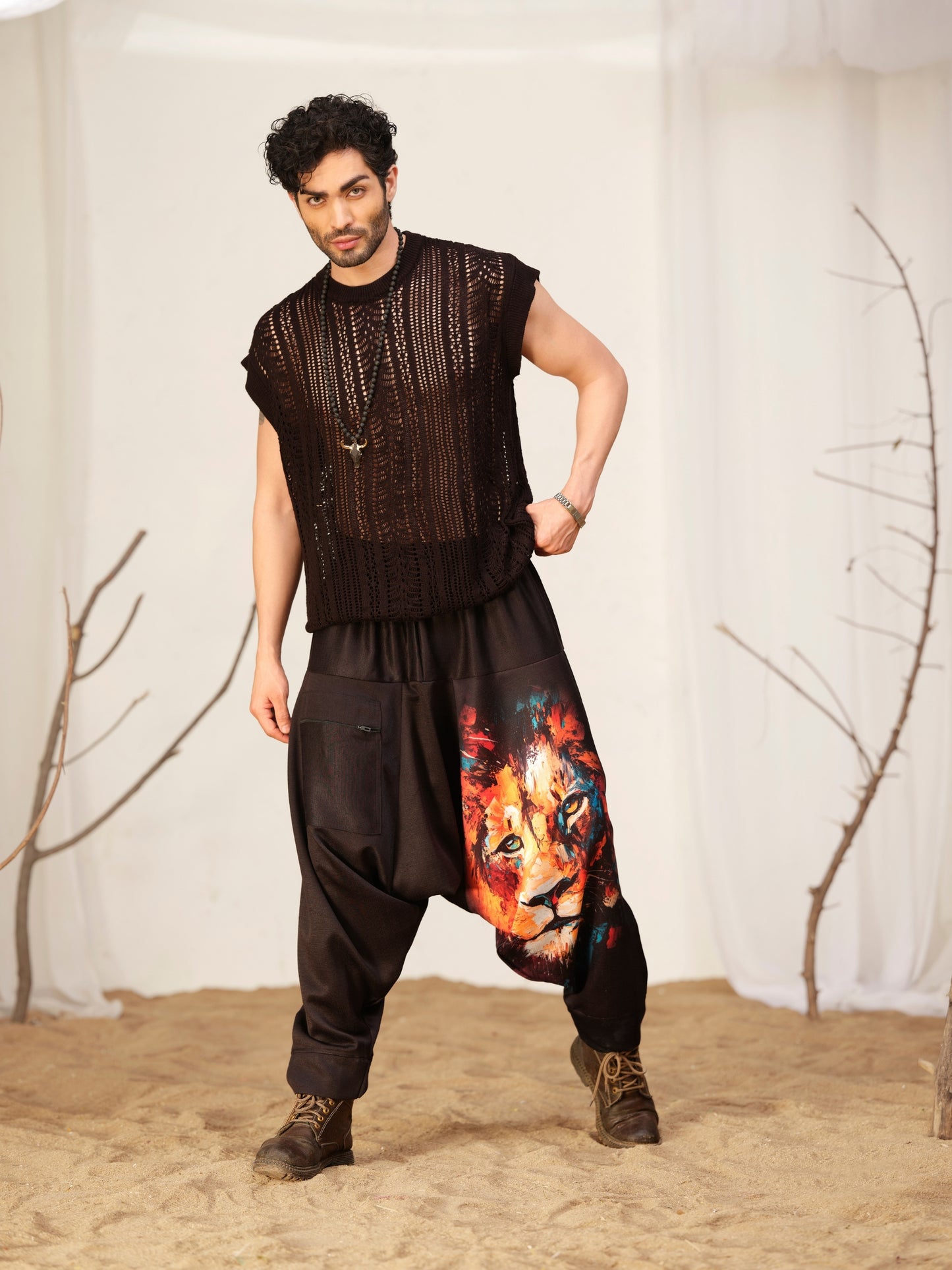 Lion Print Men’s Harem Pants – Black Streetwear for Travel, Dance & Yoga