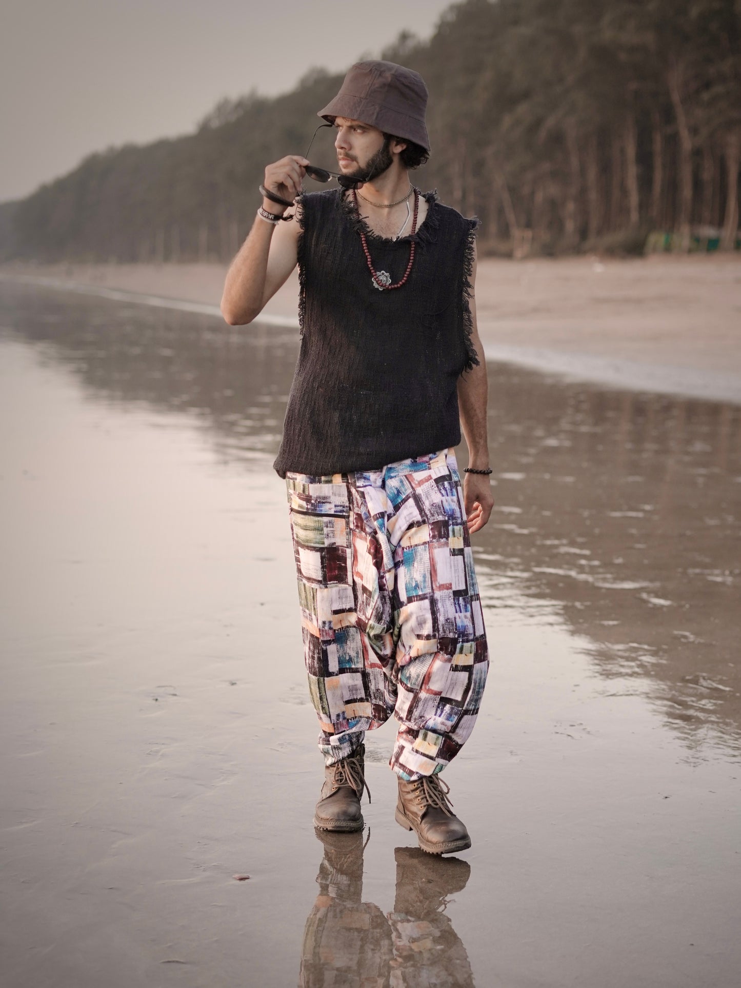 Men’s Multicolor Abstract Print Harem Pants – Free Size Boho Style for Dance, Travel & Yoga