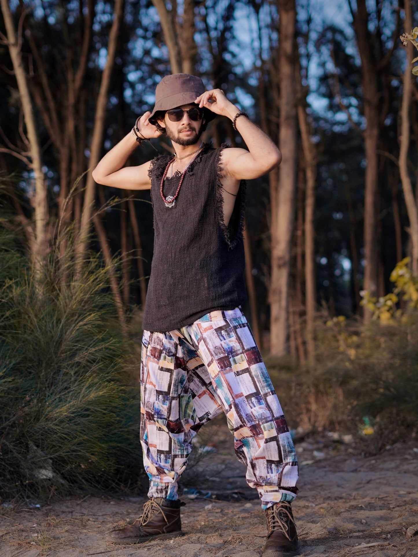 Men’s Multicolor Abstract Print Harem Pants – Free Size Boho Style for Dance, Travel & Yoga