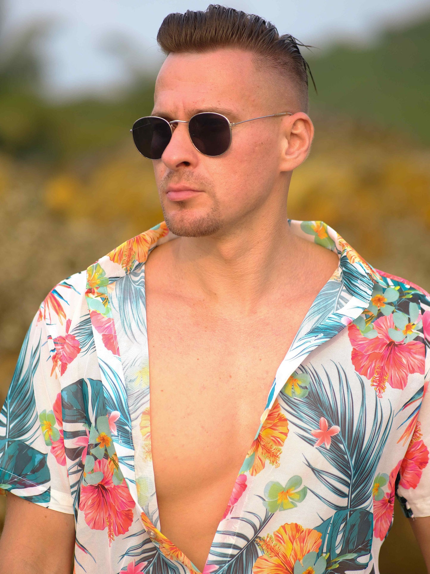 Men's Tropical Bloom Floral Printed Beach Shirt
