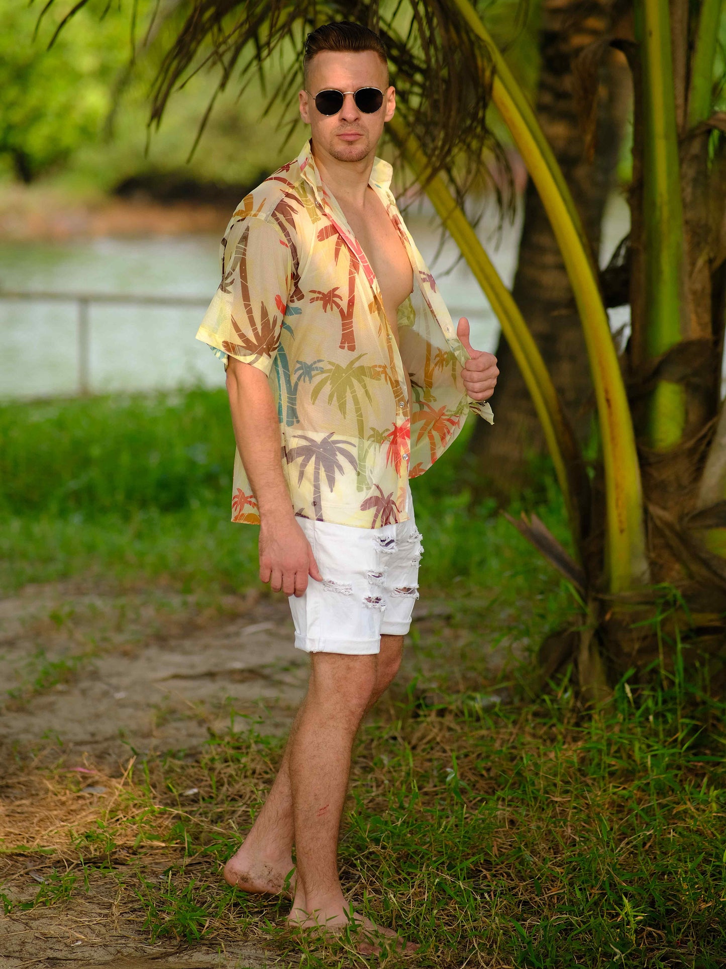Men's Sunlit Palms Printed Beach Travel Shirt