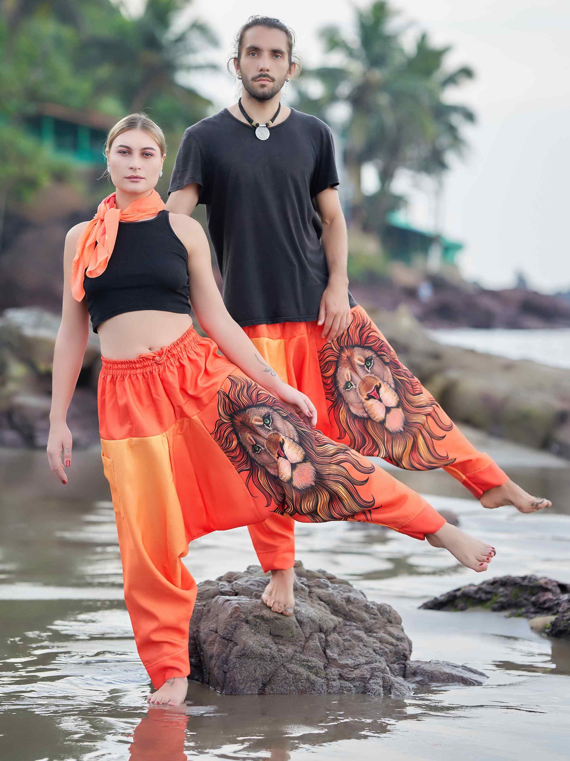 Buy Unisex Couple Hippy Lion Print Baggy Aladdin Harem Pant For Travel Yoga Dance