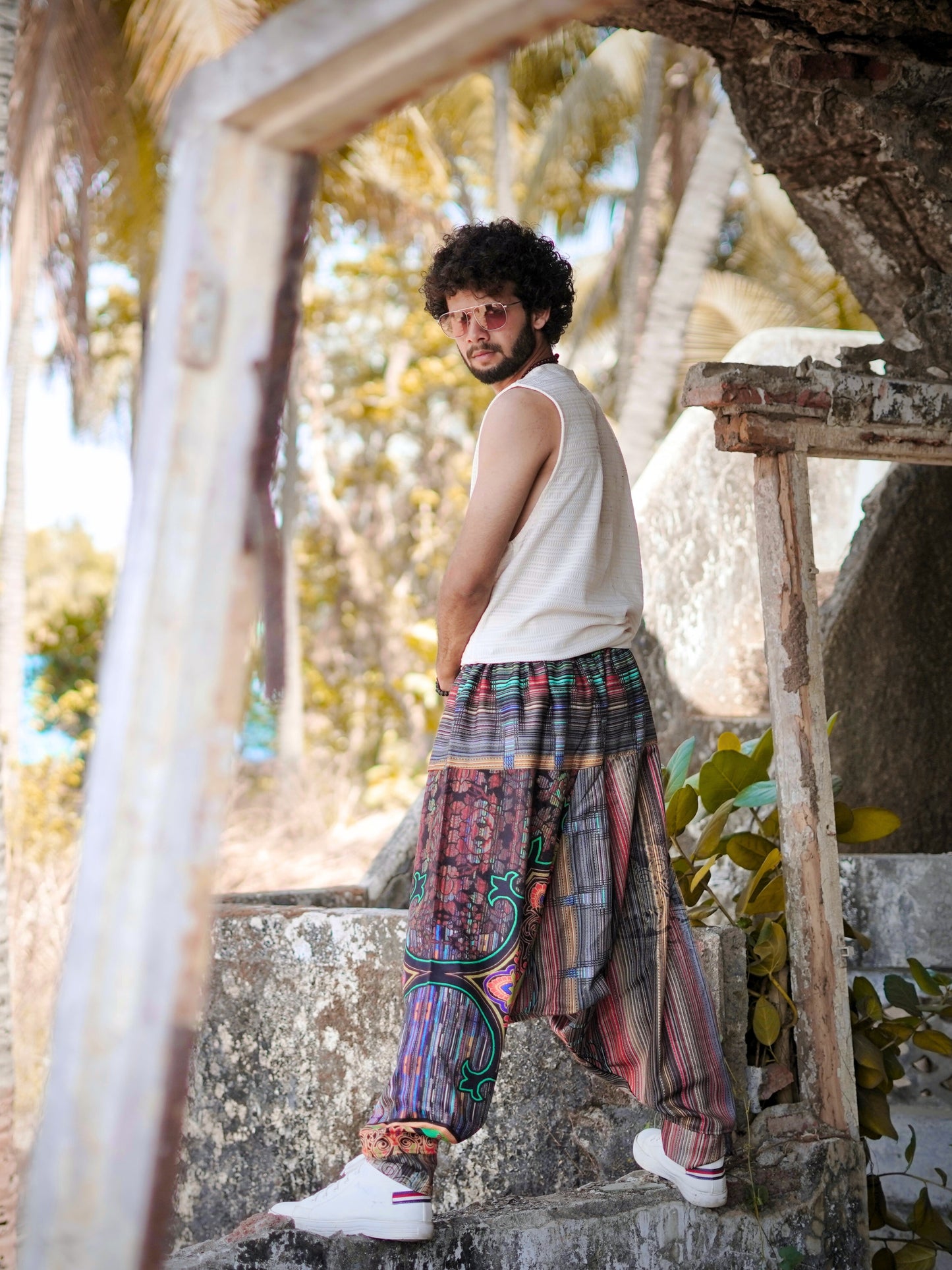 Printed Men’s Harem Pants – Artistic Free Size Streetwear for Yoga, Travel & Dance